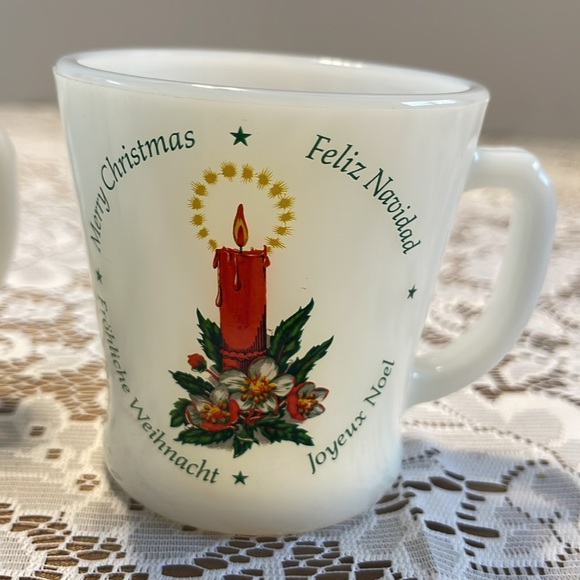 RARE Vintage Set of 2 Fire King Anchor Hocking White  Milk glass D Handle - Picture 2 of 4